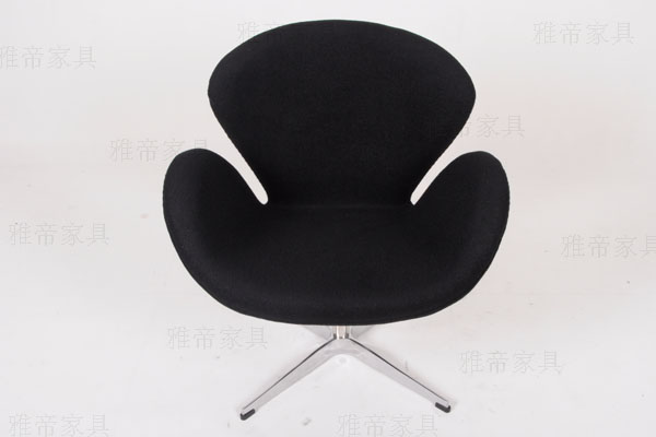 天鹅椅（Swan Chair）