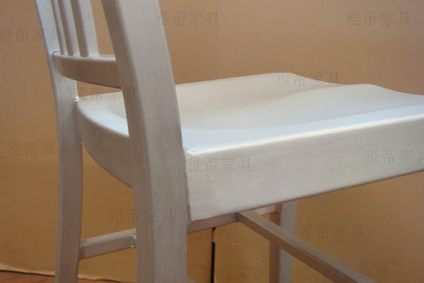 Nimitz Side Chair（尼米兹家族椅）